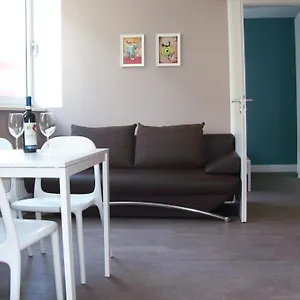 Апарт-отель Apartmenthouse - Am Goerlitzer Park