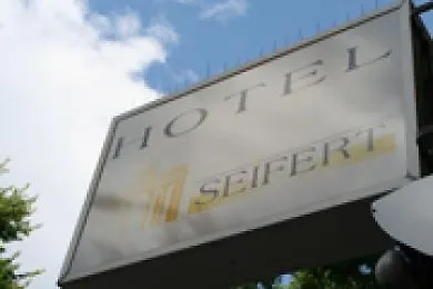 Hotel Seifert Berlin Am Kurfuerstendamm 3*,